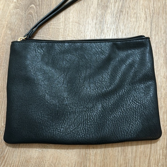 LC LAUREN CONRAD | Blush Fox and Black Penguin Wristlet Grab & Go Pouch Bundle - Picture 3 of 9